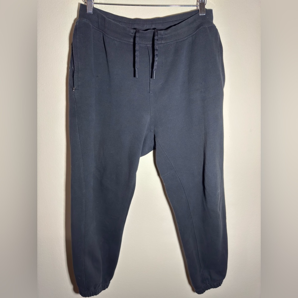 Lululemon Steady State Relaxed Jogger Pants Shorter Sz medium 26 in inseam